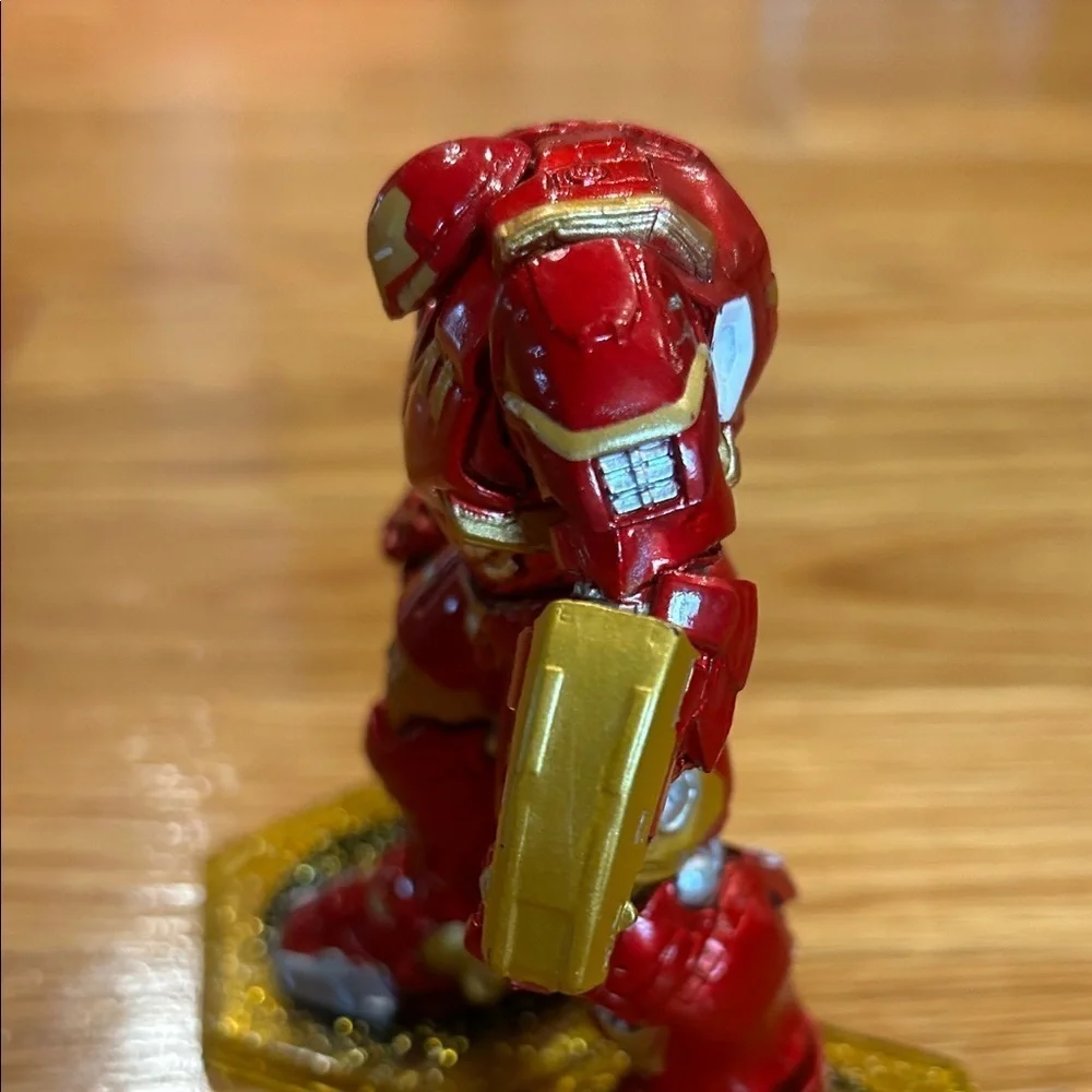 Action Figure Disney Marvel Avengers Age of Ultron Hulkbuster PVC figure